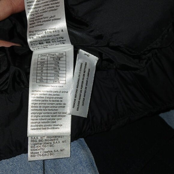 Calvin Klein Duck Down Puffer. Like New condition, Size Ladies Small - Picture 8 of 15